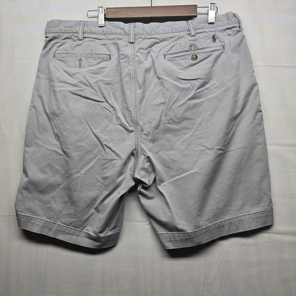 Polo by Ralph Lauren Light Gray Flat-Front Chino Shorts - Picture 7 of 10